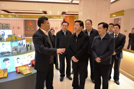 江西省副省長、省公安廳廳長鄭為文視察仁和集團
