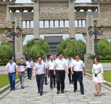 江西省委副書記劉奇視察仁和集團