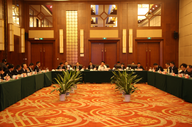 仁和集團(tuán)召開研產(chǎn)銷聯(lián)動(dòng)三季度總結(jié)會(huì)暨四季度計(jì)劃會(huì)