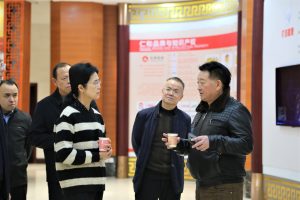 江西省政協(xié)副主席謝茹蒞臨仁和集團視察指導